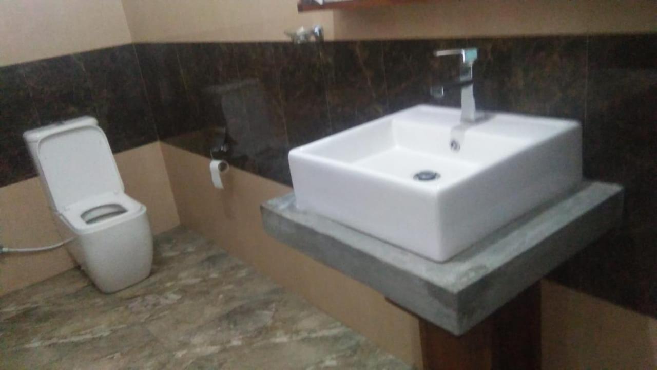 Maple Home Stay Ella Quarto foto