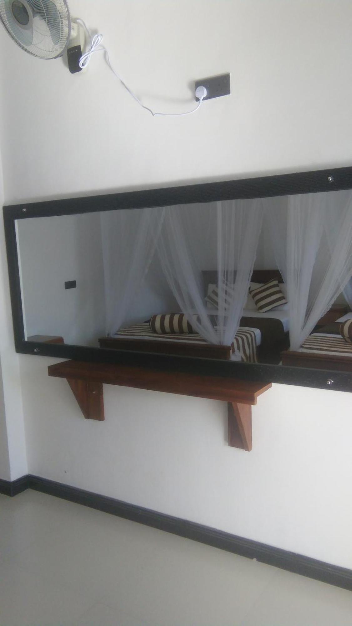 Maple Home Stay Ella Quarto foto